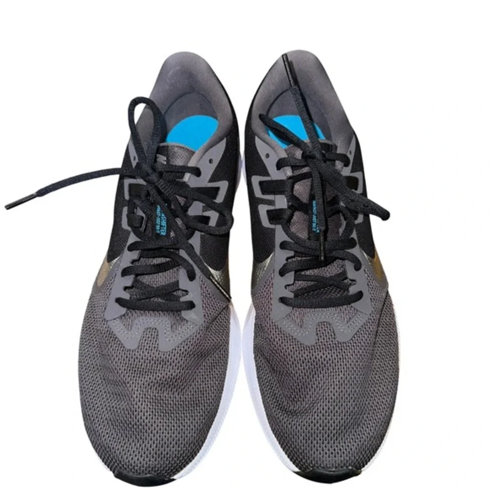 Nike Downshifter 10 Mens 12 Pre-Owned Running Shoes AQ7481-008 Athletic Sneakers
